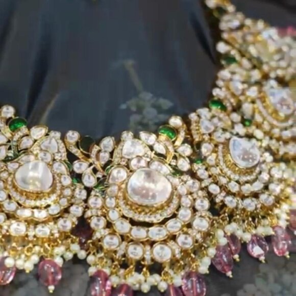 Jadau Kundan Polki Necklace Set with Pink Drop Pearls & Green Accents - Picture 2 of 4